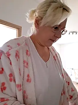 VikaKing online show from 12-02-25, 09:25