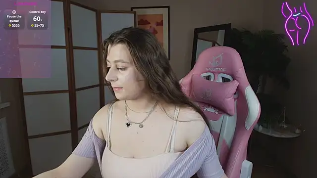 Queen Michelle  online show from 09-17-25, 09:27