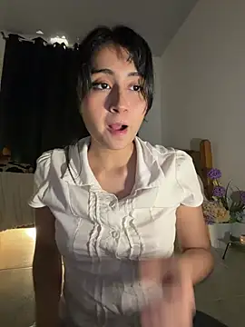Snapshot of kaori_77 chatting on 07-10-26, 04:50 kaori 77 online show from 07-10-26, 04:50