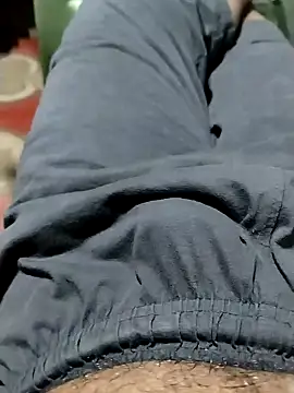 Snapshot of Girls_pussy_rider chatting on 12-03-25, 06:39 Girls pussy rider online show from 12-03-25, 06:39