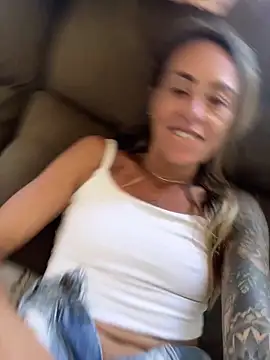 Princesahtinha online show from 02-11-26, 04:56