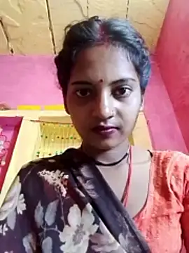 Snapshot of Hot_bbbb chatting on 12-18-25, 08:59 Hot bbbb online show from 12-18-25, 08:59