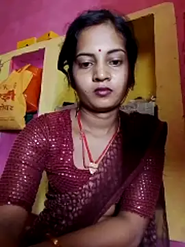 Snapshot of Hot_bbbb chatting on 06-10-26, 05:56 Hot bbbb online show from 06-10-26, 05:56
