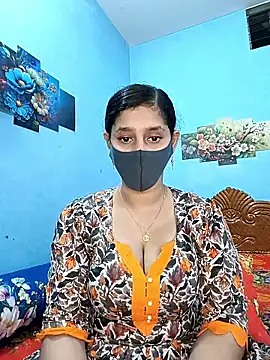Snapshot of Cute_Faria chatting on 04-28-26, 03:28 Cute Faria online show from 04-28-26, 03:28