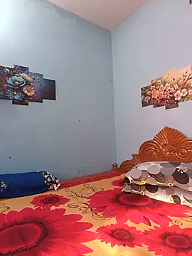 Snapshot of Cute_Faria chatting on 05-18-26, 01:02 Cute Faria online show from 05-18-26, 01:02