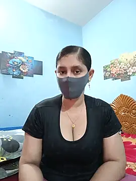 Snapshot of Cute_Faria chatting on 05-19-26, 01:00 Cute Faria online show from 05-19-26, 01:00