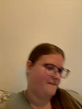 Snapshot of CurvyPaar2 chatting on 09-13-25, 11:43 CurvyPaar2 online show from 09-13-25, 11:43