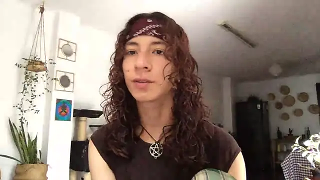 camille delrey online show from 05-14-26, 06:26
