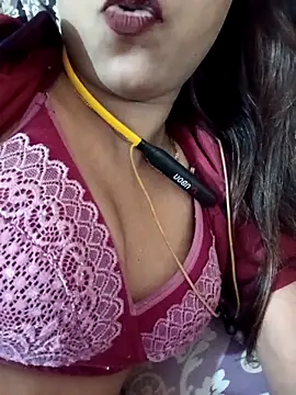 payalsharma95 online show from 10-01-25, 04:24