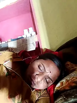 Hot crety online show from 03-18-26, 08:45