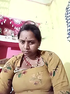 Hot crety online show from 03-29-26, 10:21