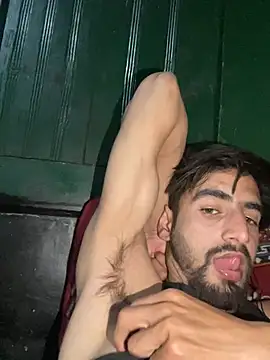 lyath3245 online show from 04-05-26, 07:00