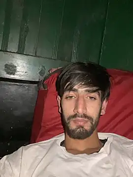 lyath3245 online show from 04-21-26, 10:12