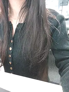 meomeocute online show from 11-17-25, 04:29