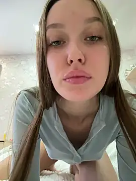 ElliRose online show from 11-22-25, 05:50