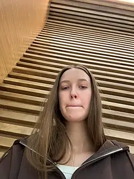 ElliRose online show from 11-30-25, 08:07