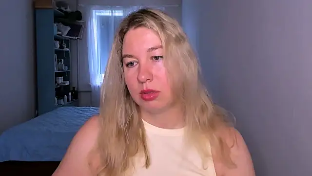 Snapshot of NancySanders chatting on 06-15-26, 06:59 NancySanders online show from 06-15-26, 06:59