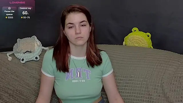 ElzaBlis online show from 11-21-25, 02:49