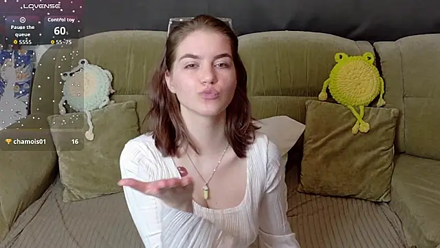 ElzaBlis online show from 04-12-26, 02:44