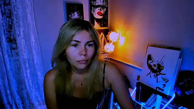 LoraBoyar online show from 07-01-26, 01:29