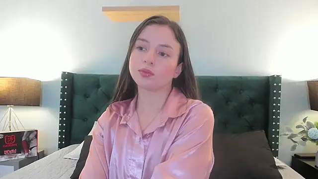 Snapshot of VioletaNova chatting on 05-22-26, 11:16 VioletaNova online show from 05-22-26, 11:16