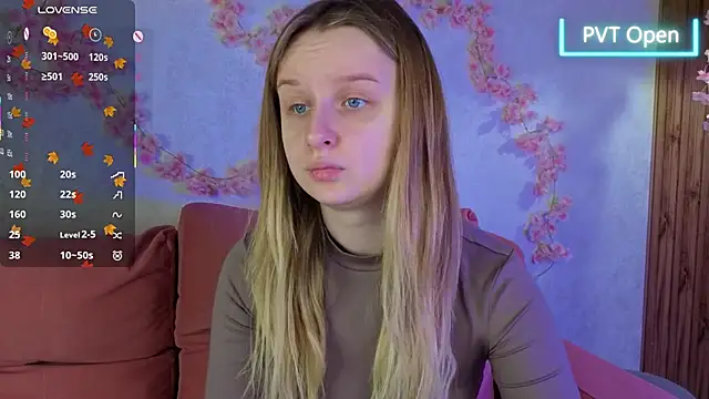 Rina Panic online show from 11-18-25, 01:00