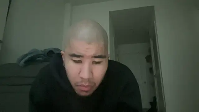 Snapshot of blasian4 chatting on 11-17-25, 11:10 blasian4 online show from 11-17-25, 11:10