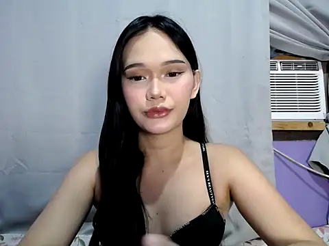Snapshot of Angel_mylove chatting on 02-17-26, 04:24 Angel mylove online show from 02-17-26, 04:24