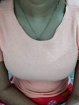 NAIRA5677 online show from 11-22-25, 04:33