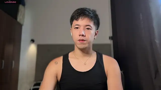 Snapshot of Addictiveboi chatting on 06-29-26, 03:24 Addictiveboi online show from 06-29-26, 03:24