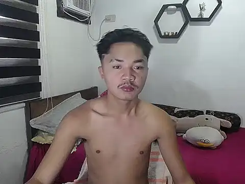 Snapshot of Asian_cummer08 chatting on 06-16-26, 02:36 Asian cummer08 online show from 06-16-26, 02:36