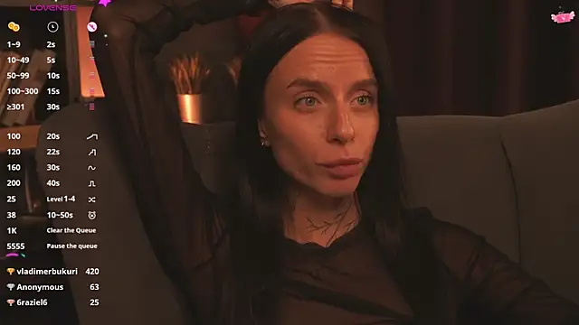 Snapshot of livia_starwars chatting on 11-14-25, 09:30 livia starwars online show from 11-14-25, 09:30