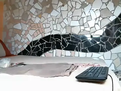 Pretty miss devilxxx35 online show from 02-01-26, 10:14