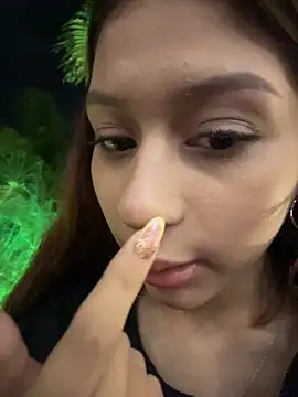 Melody-baby online show from 01-07-26, 12:24