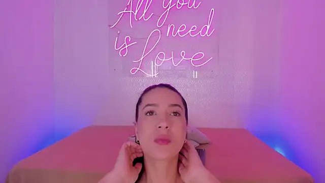 aleksandramiller  online show from 05-23-26, 01:26