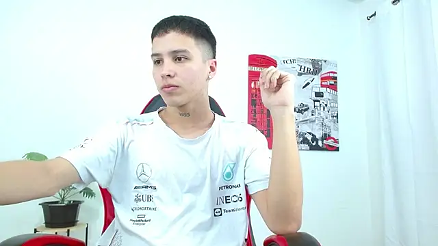 Cumandres18 online show from 10-28-25, 01:58