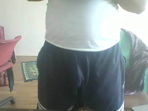 badboyyyyyy1626 online show from 02-08-26, 11:46