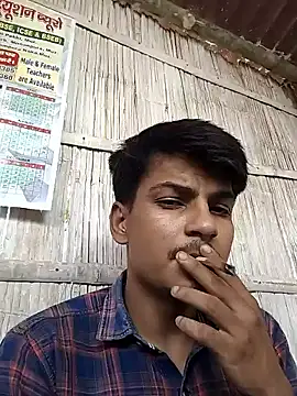 Snapshot of KaranSingh0m chatting on 05-24-26, 06:51 KaranSingh0m online show from 05-24-26, 06:51