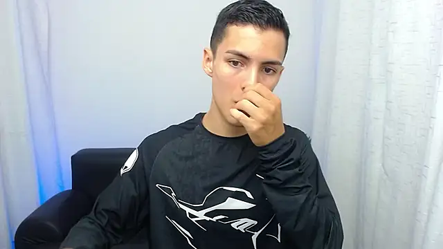 Matiius18 online show from 11-15-25, 02:02