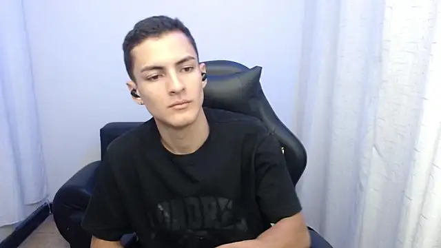 Matiius18 online show from 02-24-26, 02:04