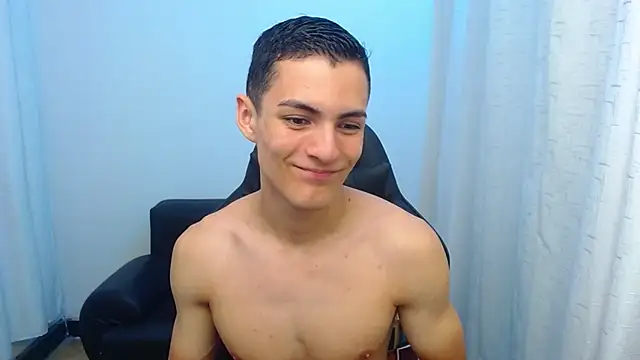 Matiius18 online show from 03-24-26, 02:22