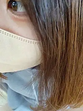 Snapshot of Sakura-japanese- chatting on 09-19-25, 12:12 Sakura-japanese- online show from 09-19-25, 12:12