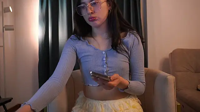 Auralea online show from 03-21-26, 04:39