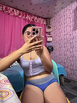 Anastacia 2025 online show from 03-20-26, 10:31