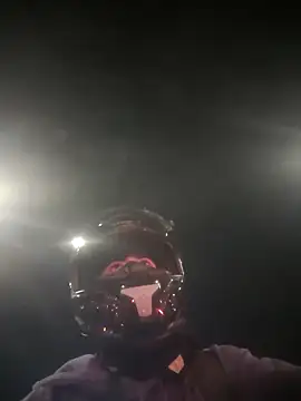 Snapshot of Rolito69 chatting on 09-23-25, 02:03 Rolito69 online show from 09-23-25, 02:03