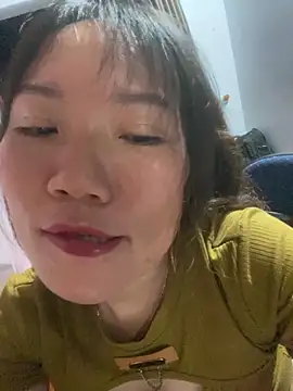 Snapshot of tttan1 chatting on 05-09-26, 02:33 tttan1 online show from 05-09-26, 02:33