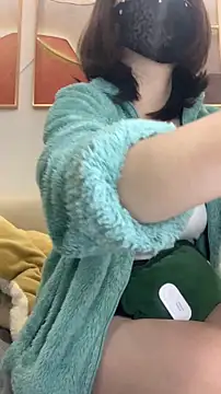 zhizhinaigai online show from 12-16-25, 12:21