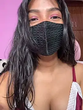 Snapshot of Neha18 chatting on 03-31-26, 10:48 Neha18 online show from 03-31-26, 10:48