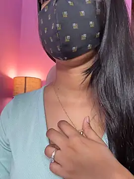 Snapshot of Neha18 chatting on 05-03-26, 09:26 Neha18 online show from 05-03-26, 09:26
