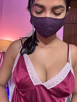 Snapshot of Neha18 chatting on 05-09-26, 10:09 Neha18 online show from 05-09-26, 10:09
